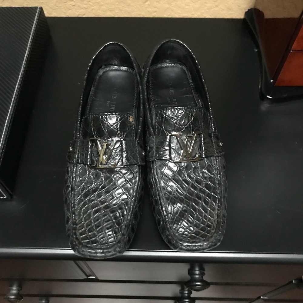 Size 12 LV croc loafers